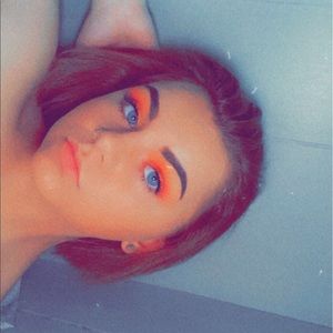 Meet your Posher, Jersey